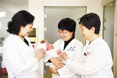 关于有偿孕妈借卵代怀咨询怎么选